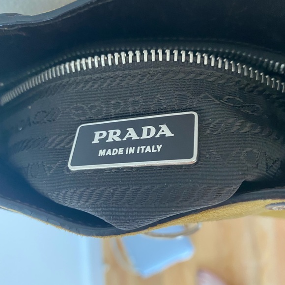 Authentic Prada Leather Micro Crossbody - Picture 9 of 9